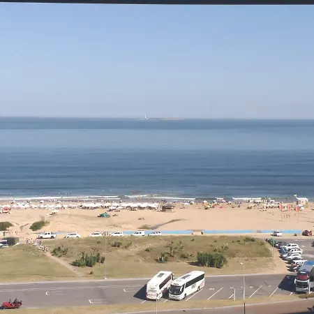 Parquemar Center 2, Torre D, Apartamento 1302